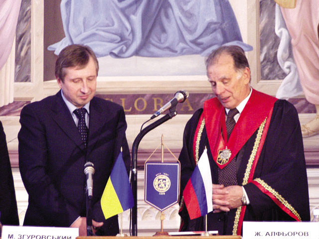 2004.02.16 Візит Жореса Алфьорова в КПІ