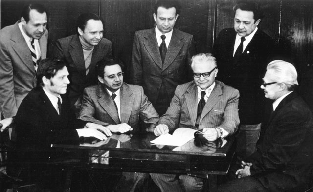 Sitting (from left to right) prof. Vasylenko N.V., Prof. Mozharovskyi M.S., Academician of the Academy of Sciences of the Ukrainian SSR G.S. Pisarenko, Correspondent Member of the Academy of Sciences of the Ukrainian SSR VV Matveev Standing Prof. A.E. Babenko, Correspondent Member of the Academy of Sciences A.Ya. Krasovsky of the Ukrainian SSR, academician of the Academy of Sciences of the Ukrainian SSR V.T. Troshchenko, academician of the Academy of Sciences of the Ukrainian SSR A.O. Lebedev.