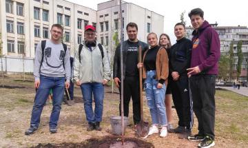 акція "Посади власне дерево"