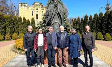 Основні виконавці проєкту ст. викл. Володимир Лисак, аспірантка Ольга Андрієнко, проф., керівник проєкту Ігор Смирнов, проф. Анатолій Кузьмичєв, фахівець І кат. Олена Чернявська, доц. Андрій Чорний
