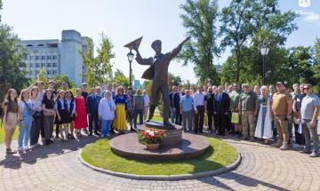 22.08.2023 Відкриття скверу Авіації та скульптурної композиції Авіаторам КПІ