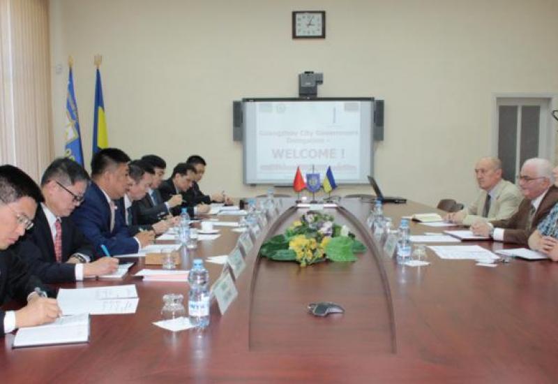 2019.09.05 Зустріч з представниками Гуандунської спілки з міжнародного науково-технічного співробітництва з країнами СНД (КНР)