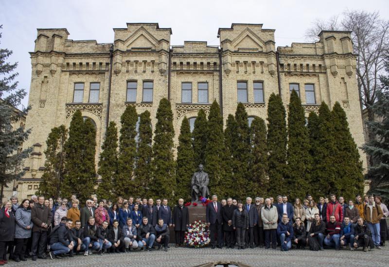 05.03.2020 Вшанування пам'яті Євгена Патона