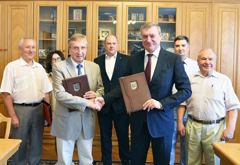 2021.06.24 підписано Меморандум про співпрацю з Мінстратегпром