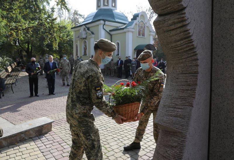 13.10.2020 У КПІ вшанували всіх героїв-захисників України