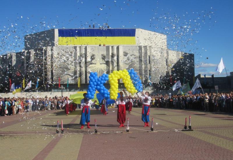 2016.08.31 урочистості з нагоди Дня першокурсника