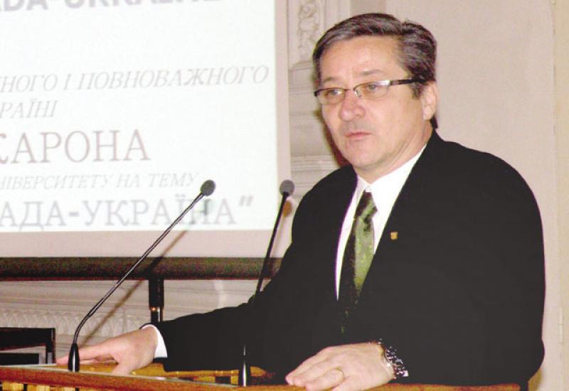 2009.12.18 Виступає пан Дж. Даніель Карон, Посол Канади в Україні