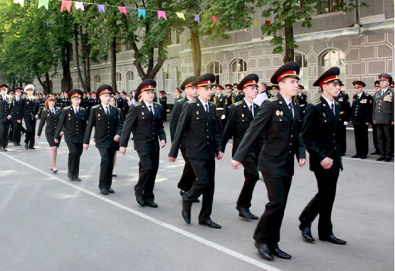 2012.05.26 156-й випуск офіцерів-зв'язківціву Військовому інституті телекомунікацій та інформатизації 