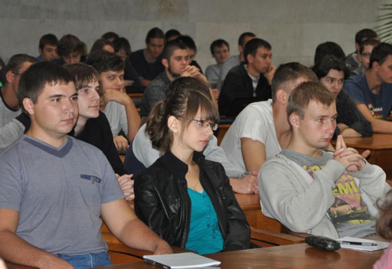 2012.09.18-21 VIII Міжнародний семінар-тренінг з прикладних задач комп'ютерної та програмної інженерії ACSE'12