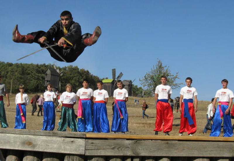 2009.10.04 Фестиваль “Козацькі  забави”, Пирогово, сольні виступи